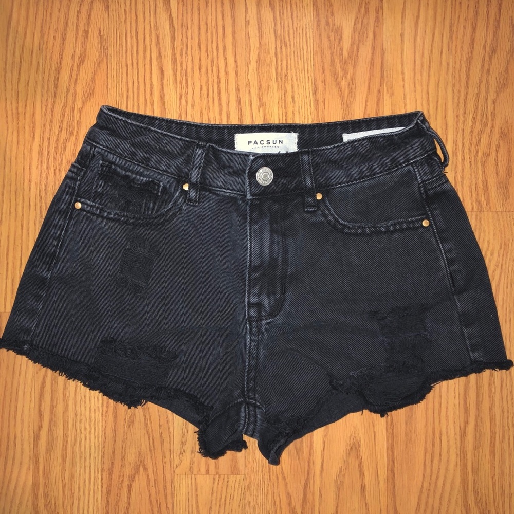 Pacsun’s “High Rise Festive Shorts”